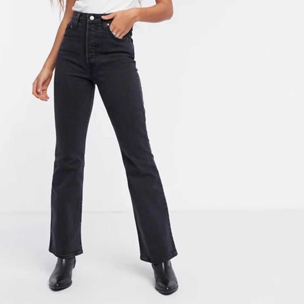 NWT Levi's Premium Black Ribcage Bootcut Jeans
